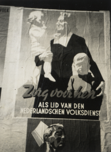 97792 Afbeelding van het affiche met de tekst 'Zorg voor hen/ als lid van den/ Nederlandschen Volksdienst', aangeplakt ...